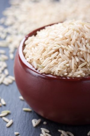 uncooked-bowl-of-rice_1220-185